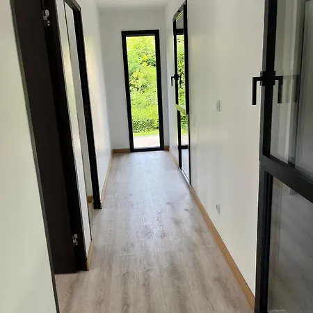 Piscine A Proximite De Lyon וילה Chaponost