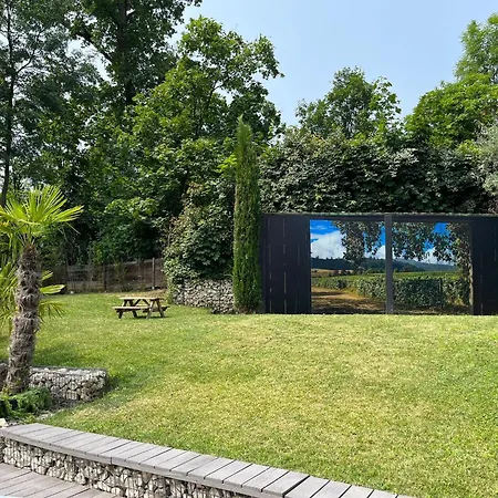 Piscine A Proximite De Lyon *