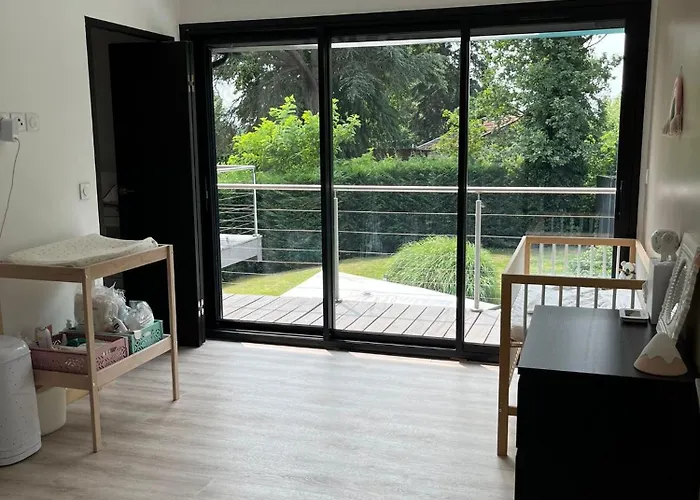 Piscine A Proximite De Lyon *