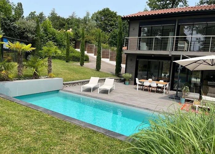 Villa Piscine A Proximite De Lyon *