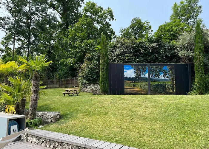 Piscine A Proximite De Lyon *